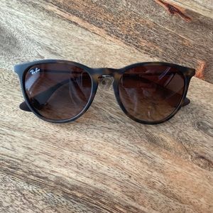 Authentic Erika Ray Bans✨